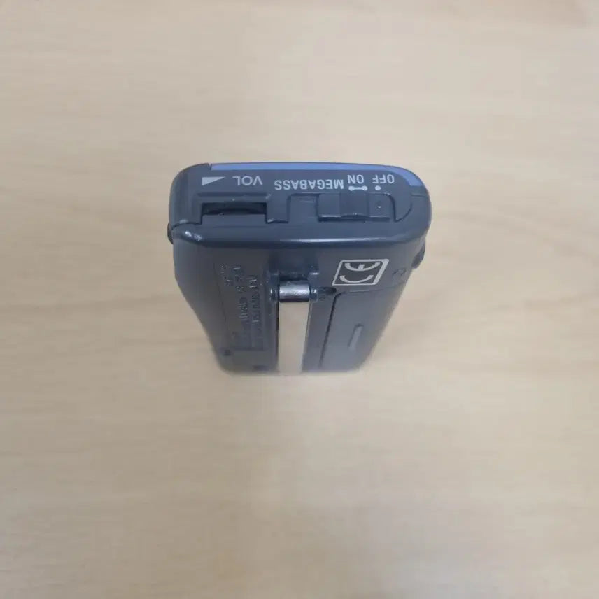 [BUNJANG] Sony Mega Bass SRF-S83 Mini Radio / 소니 메가베이스 SRF-S83 라디오