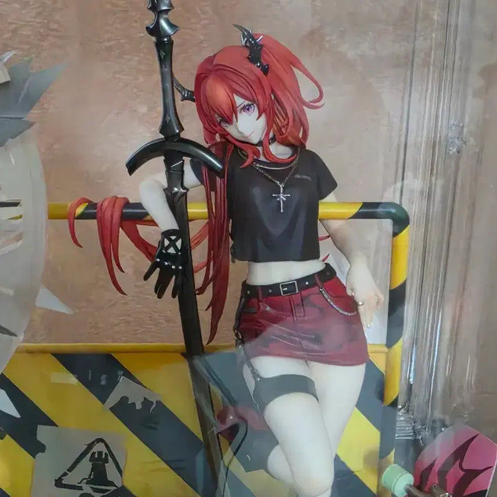 [BUNJANG] Good Smile Arts Shanghai Arknights Surtr Liberté Esche Branch Version 1/7 Scale Figure / 굿스마일아츠상하이 수르트 리베르테 에셰크 버전 1/7 명일방주