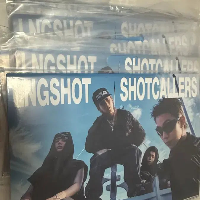[BUNJANG] Longshot Magazine Debut EP [SHOT CALLERS] Magazine Ver. (Sealed) / 롱샷 매거진 앨범 미개봉
