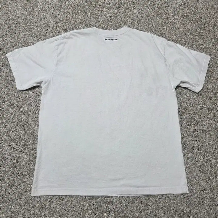 [BUNJANG] YESSEESEO T-shirt White XL / 예스아이씨 반팔 화이트 XL