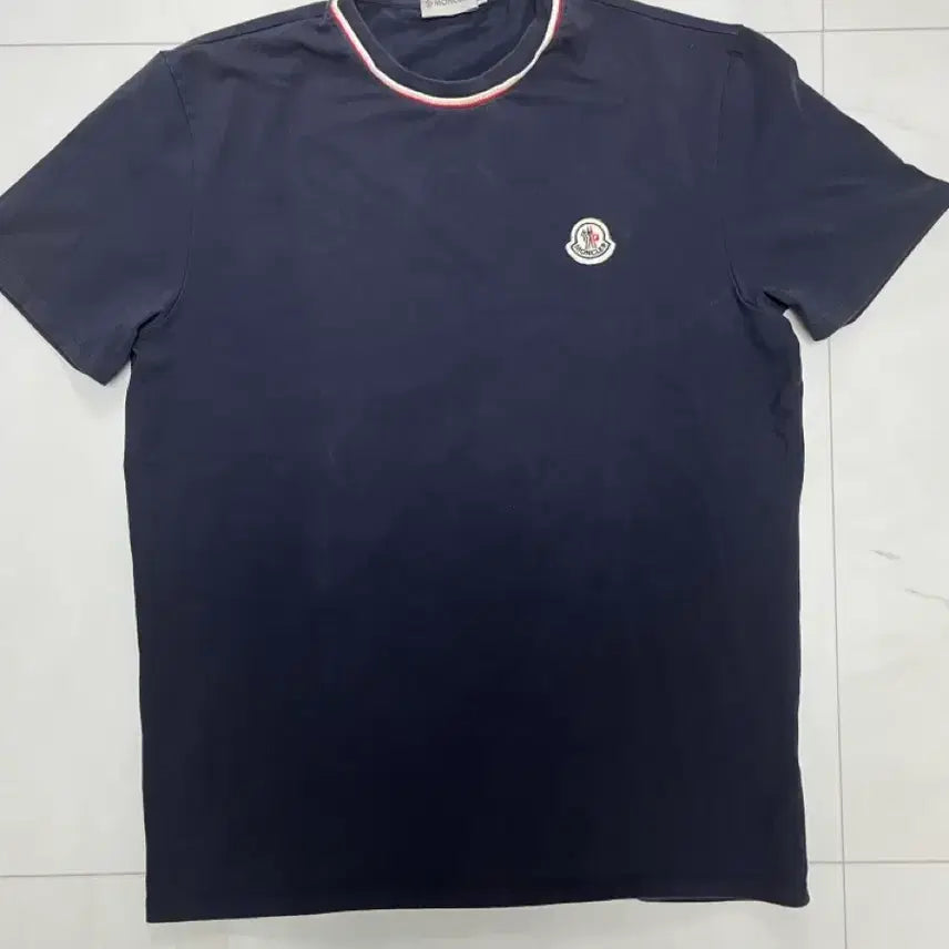 [BUNJANG] Moncler Short Sleeve T-Shirt Navy M / 몽클레어 반팔티 네이비
