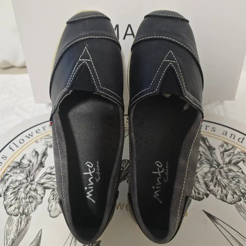 [SOLD OUT] 슬립온230(새상품)