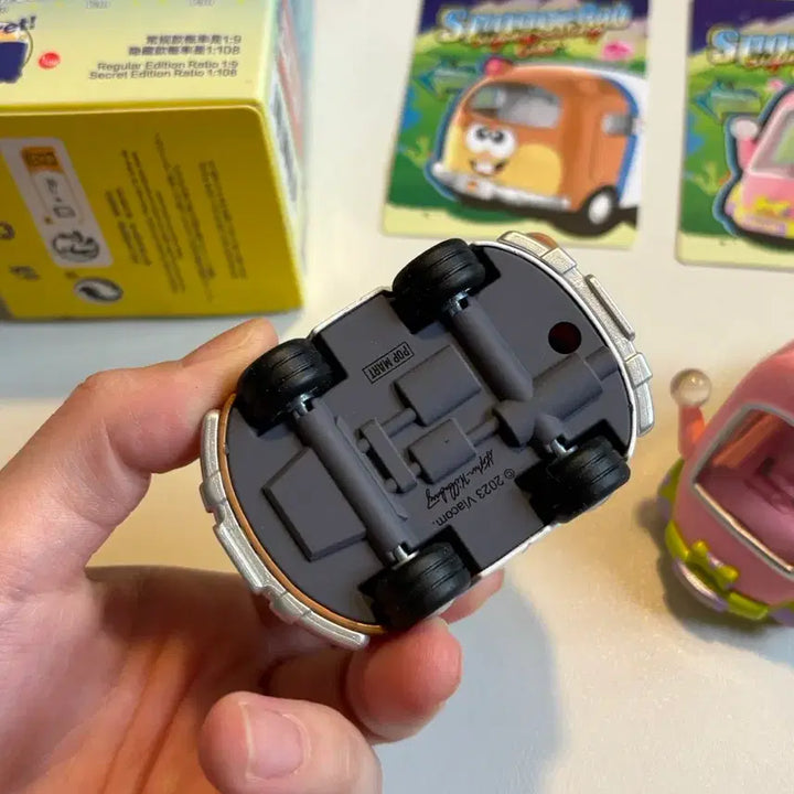 [BUNJANG] Pop Mart SpongeBob Travel Car Figure Set / 팝마트 스폰지밥 트래블카 피규어 뚱이 다람이