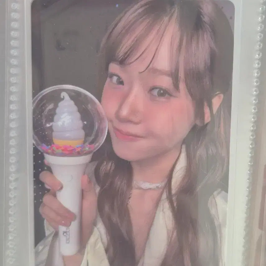 [BUNJANG] IOI Yoo Jeong Lightstick Photocard / 아이오아이 유정 응원봉 포카