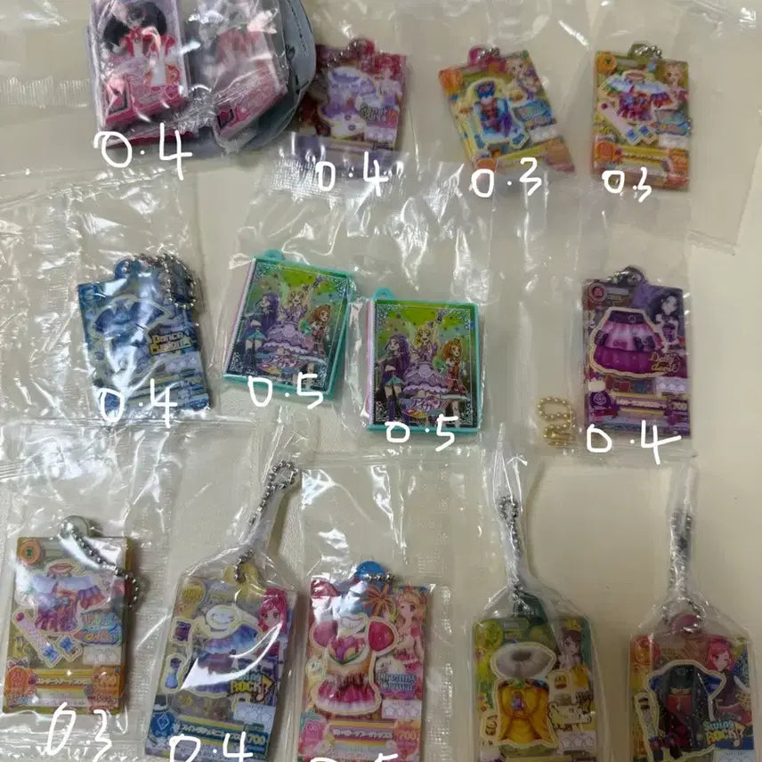[BUNJANG] Aikatsu! Pripara Ichigo Sophie Megirushi Gacha Figure / 아이엠스타 아이카츠 프리파라 메지루시 피규어 가챠 이치고 소피