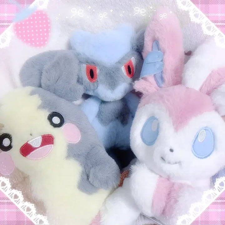 [BUNJANG] Pokemon Center Cuter Tatter Nymphia Plush / 이번주 할인) 포켓몬센터 쿠타쿠타탓타 님피아