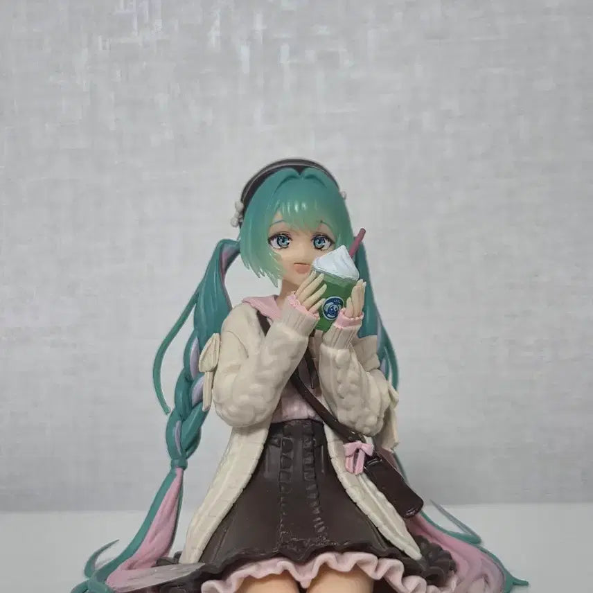 [BUNJANG] Furyu Hatsune Miku Autumn Date Figure / 후류 하츠네미쿠 가을 데이트 피규어 판매합니다