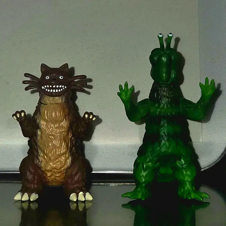 [BUNJANG] Ken Elephant Tokyo Kaiju Universe Vol. 1 Nyan Gon &amp; Vol. 2 Vegeterigon Bundle / 켄엘리펀트 도쿄 괴수 유니버스 냥곤+베지테리곤