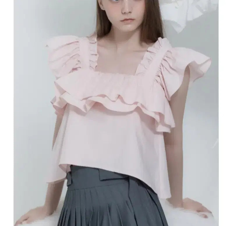 [SOLD OUT] (새상품)더티스 러플 디테일 블라우스 핑크