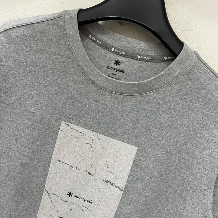 [BUNJANG] Snow Peak Grey Graphic T-Shirt Size 95 / 스노우피크 그레이 그래픽 반팔티 95