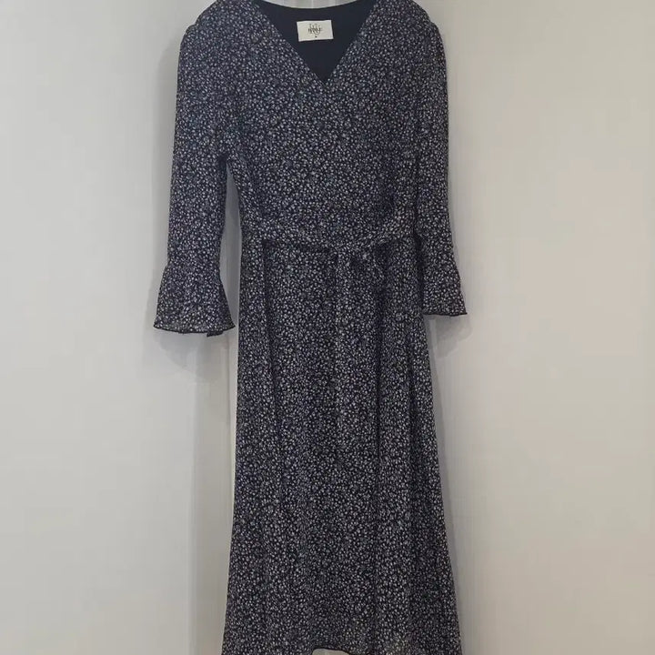 [BUNJANG] 7-Sleeve Chiffon Floral Dress / 7부 쉬폰 꽃무늬 원피스