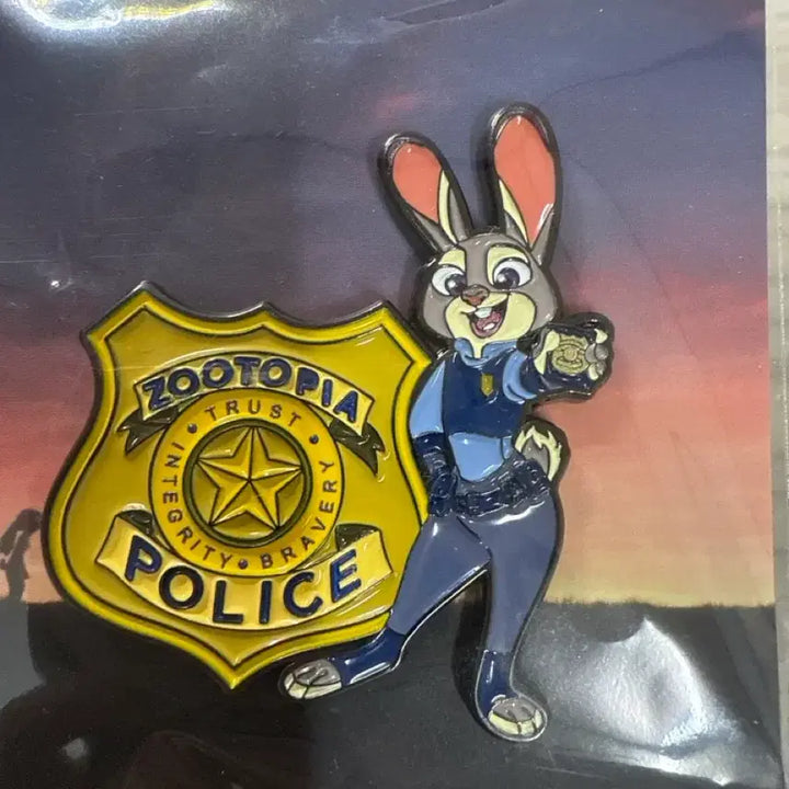 [BUNJANG] Zootopia Judy Hopps Police Uniform Badge / 주토피아 주디 뱃지