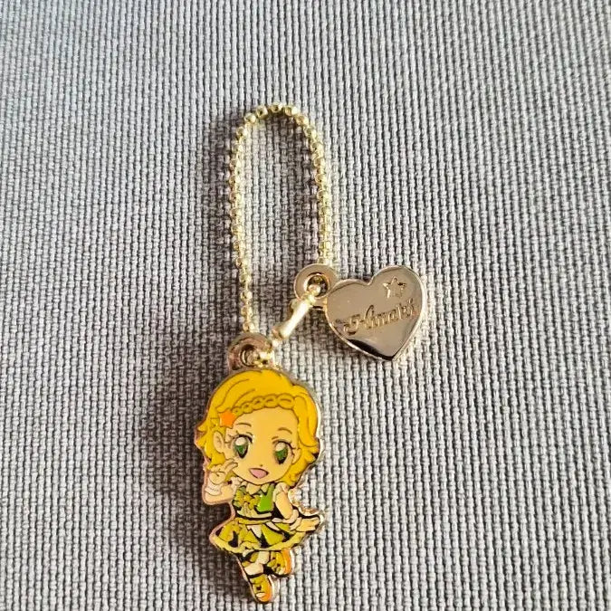 [BUNJANG] Aikatsu Hina Metal Keychain (New) / 아이카츠 메탈 키링 희나(새제품)