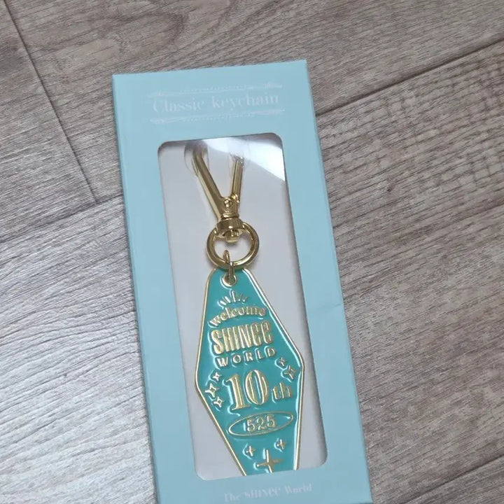 [BUNJANG] SHINee 10th Anniversary Hotel Keyring Keychain Goods / 샤이니 10주년기념 호텔키링 키체인 굿즈