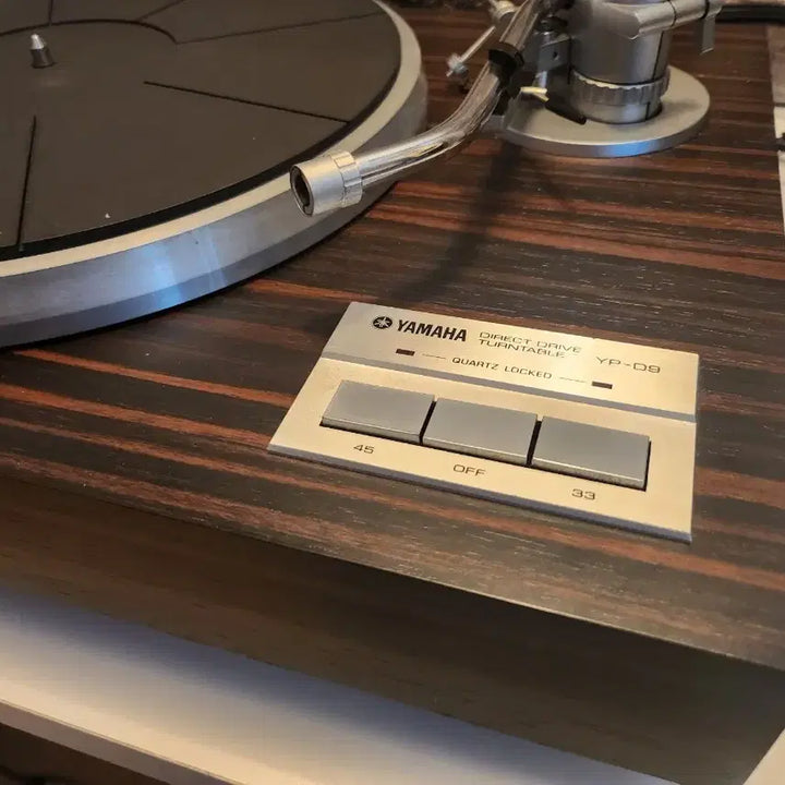 [BUNJANG] Yamaha YP-D9 Quartz Lock Direct Drive Turntable / 야마하 Yamaha YP-D9 대장급 쿼츠락 다이렉트 드라이브 턴테이블
