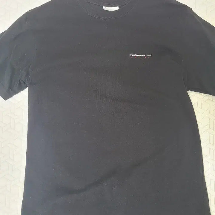 [BUNJANG] Thisisneverthat DSN-Logo Tee Black / 디스이즈네버댓 반팔 s사이즈