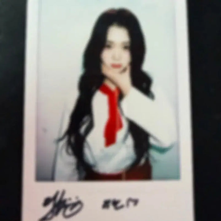 [BUNJANG] tripleS Soobin Signed Polaroid / tripleS 트리플에스 공유빈 싸인 폴라로이드