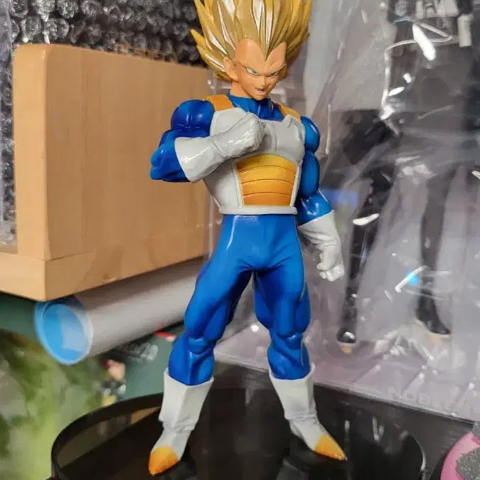 [BUNJANG] Dragon Ball Z Sculture King - Super Vegeta Figure / 드래곤볼 조형천하6 슈퍼 베지터