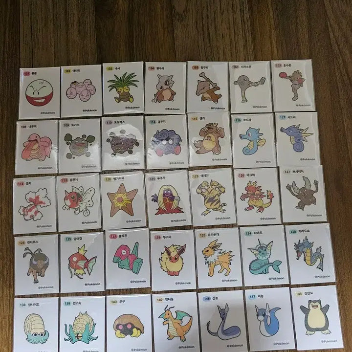[BUNJANG] Pokémon Stickers 135 Types Bundle Set / 포켓몬 띠부씰 여태까지 나온씰 135종 일괄판매합니다