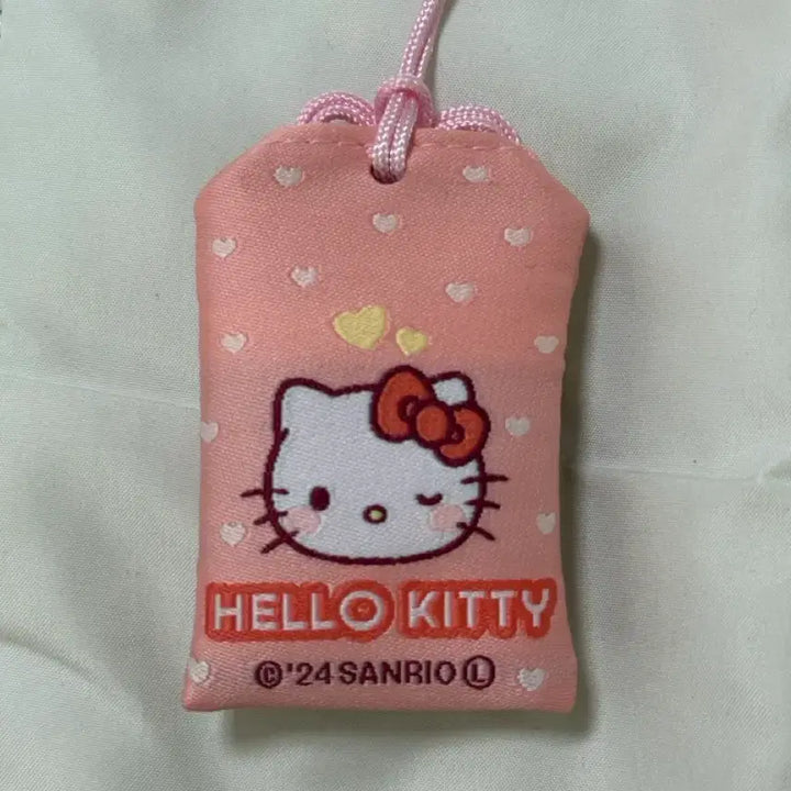 [BUNJANG] Hello Kitty Omamori Mascot / 헬로키티 오마모리 마스코트