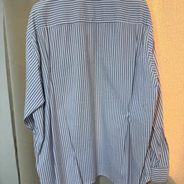 [BUNJANG] Coar Striped Shirring Detail Shirt / 쿠어 스트라이프 셔링 디테일 셔츠
