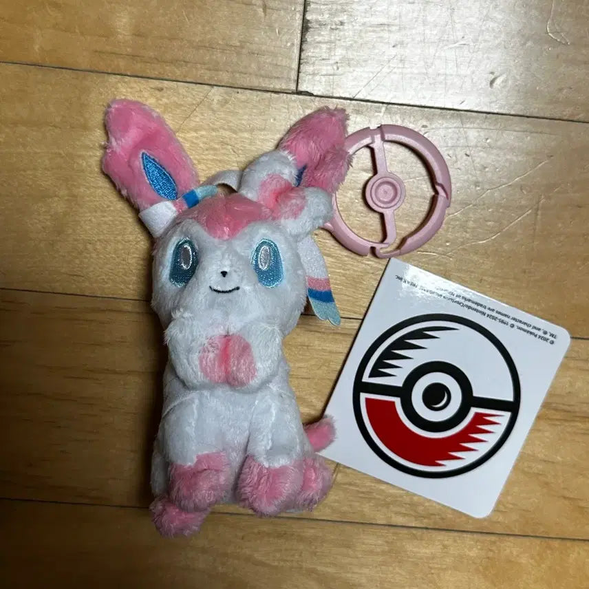 [BUNJANG] Pokemon Sylveon Carabiner Mascot / 포켓몬 님피아 카라비너 마스코트
