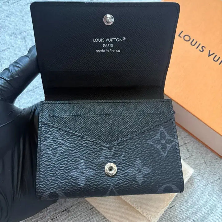 [BUNJANG] Louis Vuitton Eclipse Envelope Card Holder / [새상품급/신형]루이비통 이클립스 엔벨로프 카드지갑