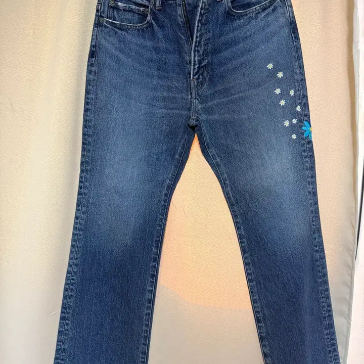 [BUNJANG] EDIFICE Star Embroidered Flare Bootcut Denim Jeans / 에디피스 부츠컷 플레어 데님 별 자수