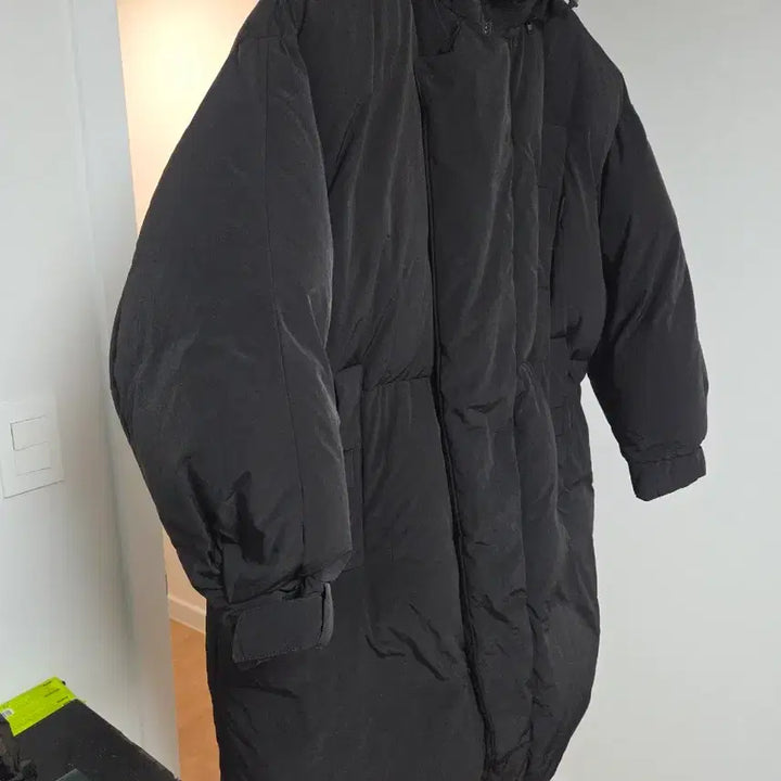 [SOLD OUT] 송지오옴므 코쿤 벌룬핏 롱패딩 블랙 48