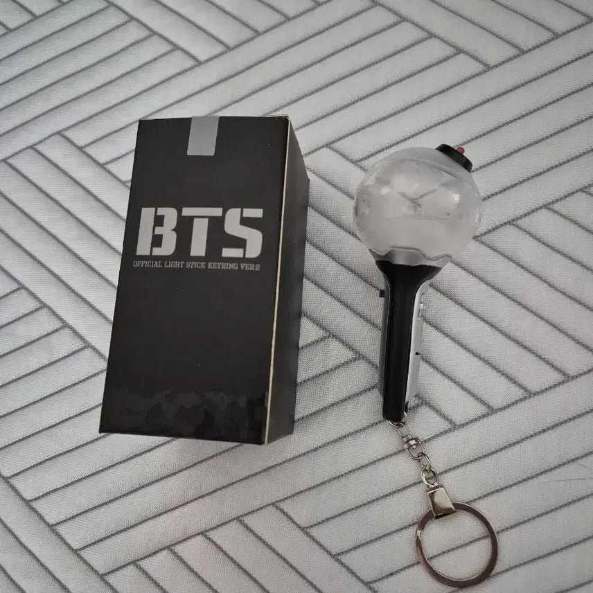 [BUNJANG] ARMY BOMB Keychain / 아미밤 키링