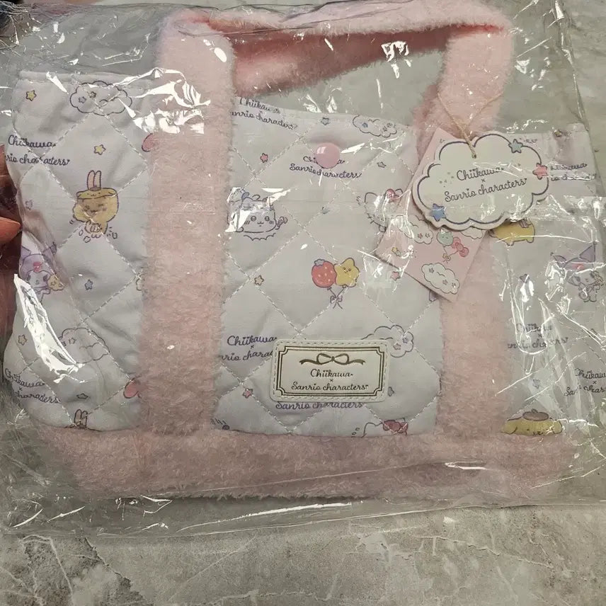 [BUNJANG] Chiikawa x Miniso Quilted Tote Bag Pink Sealed / 치이카와 미니소 퀼팅 토트백 핑크 미개봉