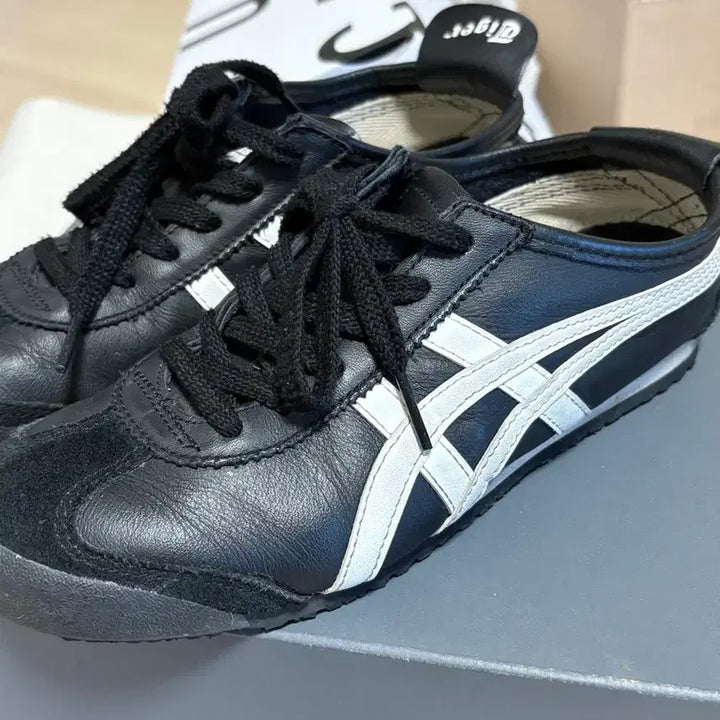 [BUNJANG] Onitsuka Tiger Mexico 66 Black White 230mm Sneakers / 오니츠카 타이거 멕시코 66 230