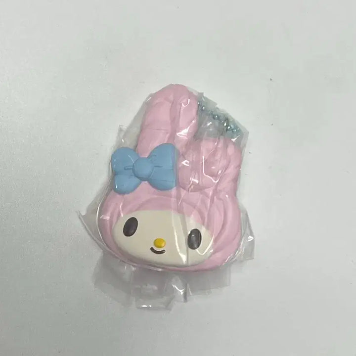 [BUNJANG] Sanrio Meringue Cookie Gacha Keychain My Melody / 산리오 머랭쿠키 키링 가챠 마이멜로디