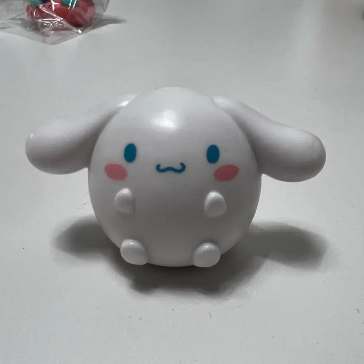 [BUNJANG] Cinnamoroll Gachapon Figure 6-Piece Bundle Set / 시나모롤 가챠 피규어 6종 일괄