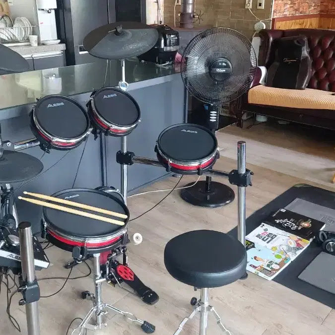 [BUNJANG] Alesis Crimson II Electronic Drum Kit / 알레시스 전자드럼 세트