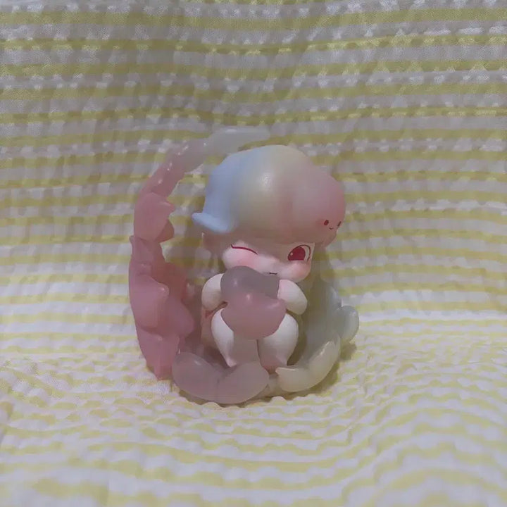[BUNJANG] POP MART DIMOO Natural Series Whispering Clouds Figure / 팝마트 디무) 자연의 흐름 시리즈 _ 구름의 속삭임 피규어
