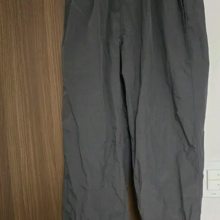 [BUNJANG] Slick &amp; Easy Rocky Pants Charcoal Size 2 / 슬릭앤이지 로키팬츠 차콜 2사이즈