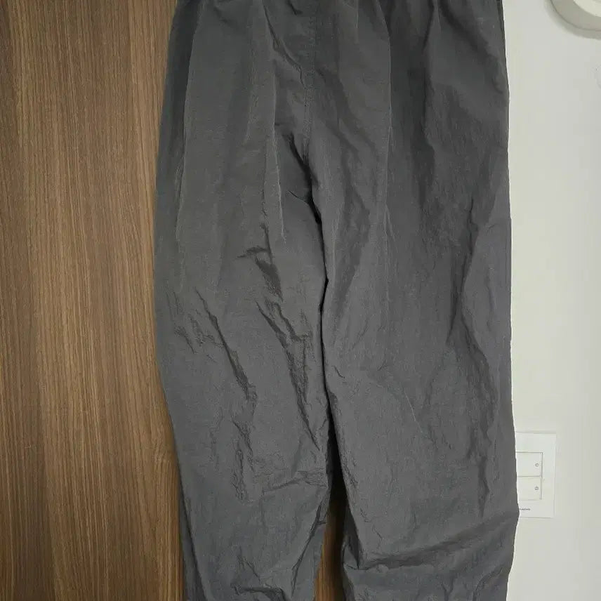 [BUNJANG] Slick &amp; Easy Rocky Pants Charcoal Size 2 / 슬릭앤이지 로키팬츠 차콜 2사이즈