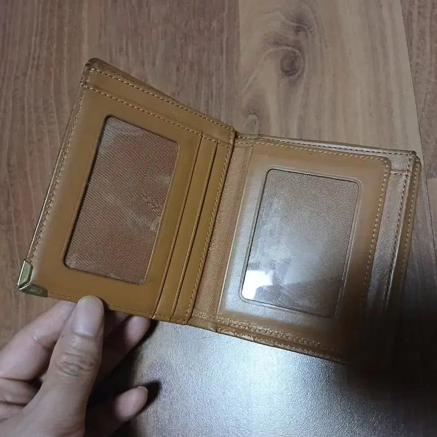 [BUNJANG] MCM Visetos Bifold Wallet / MCM 비세토스 반지갑