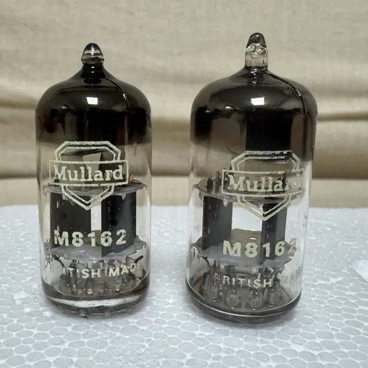 [BUNJANG] Mullard M8162 (12AT7/ECC81) NOS Vacuum Tube Pair / (최종인하)뮬라드m8162(12at7) 진공관 판매합니다