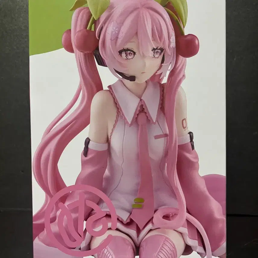 [BUNJANG] Sakura Miku 2026 Noodle Stopper Figure (Sealed) / 미개봉 벚꽃미쿠 2026 누들 스토퍼 피규어 사쿠라미쿠 피규어