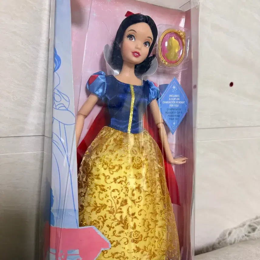 [BUNJANG] Disney Snow White Doll Authentic / 디즈니 백설공주 인형 정품
