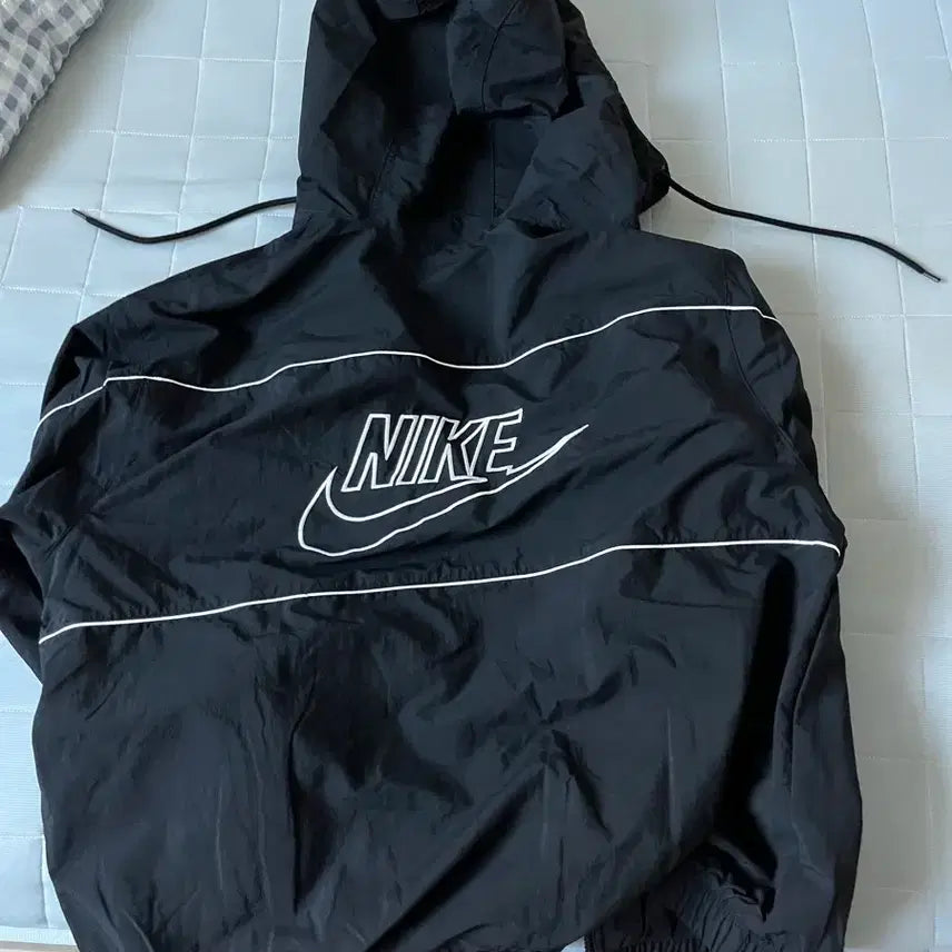 [BUNJANG] Nike Club Fleece Full-Zip Hoodie Jacket Black/White M / 나이키 클럽 후드 자켓 블랙 화이트 M