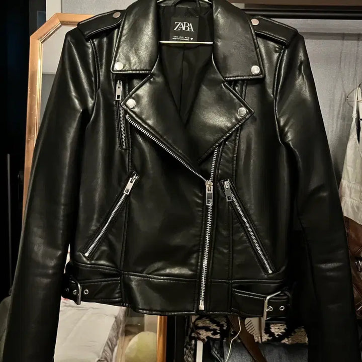 [BUNJANG] Zara Leather Rider Jacket Black / 자라 가죽 라이더 자켓 블랙