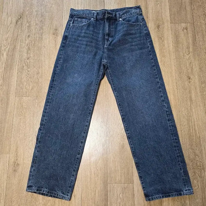 [BUNJANG] 8seconds Semi-Wide Fit Denim Pants - Size 86 / 에잇세컨즈 세미와이드 데님 86 새제품 팝니다