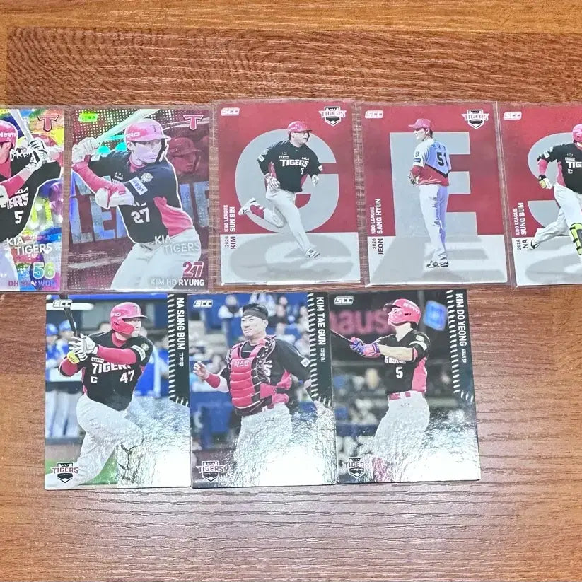 [BUNJANG] KIA Tigers KBO Baseball Cards Bundle / KIA 기아 kbo 카드 일괄
