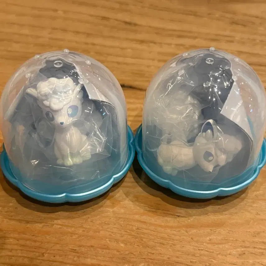 [BUNJANG] Pokemon Gemlies Winter Alola Vulpix Gacha Series 12 Toy / 포켓몬 젬리즈 윈터 알로라 식스테일 팝니다 가챠 12탄 얼음 포켓몬스터