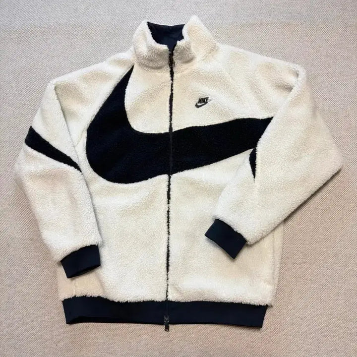[BUNJANG] Nike Big Swoosh Reversible Fleece Jacket L / [새상품] 나이키 빅 스우시 리버시블 플리스 자켓 L 판매/교환