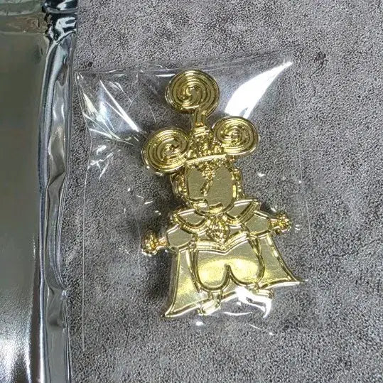 [BUNJANG] Crayon Shin-chan Mwah (Mange) Theatrical Limited Edition Badge / 짱구일본팝업스토어 맹구 극장판 한정 뱃지 판매합니다