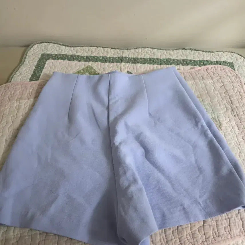 [SOLD OUT] 자라 연보라색 숏 팬츠